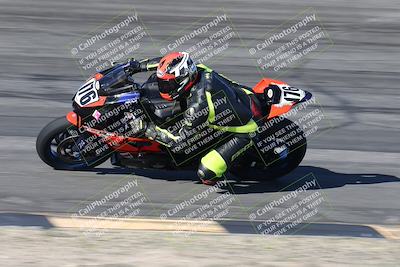 media/Jan-16-2026-CVMA Friday Practice (Fri) [[6f2bf47531]]/3-Racer 2/Session 2 Bowl Entry Pans/